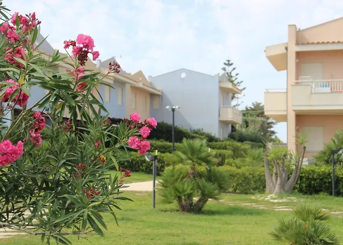 Agua Aparthotel Noto