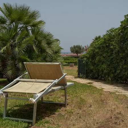 Agua Aparthotel Noto